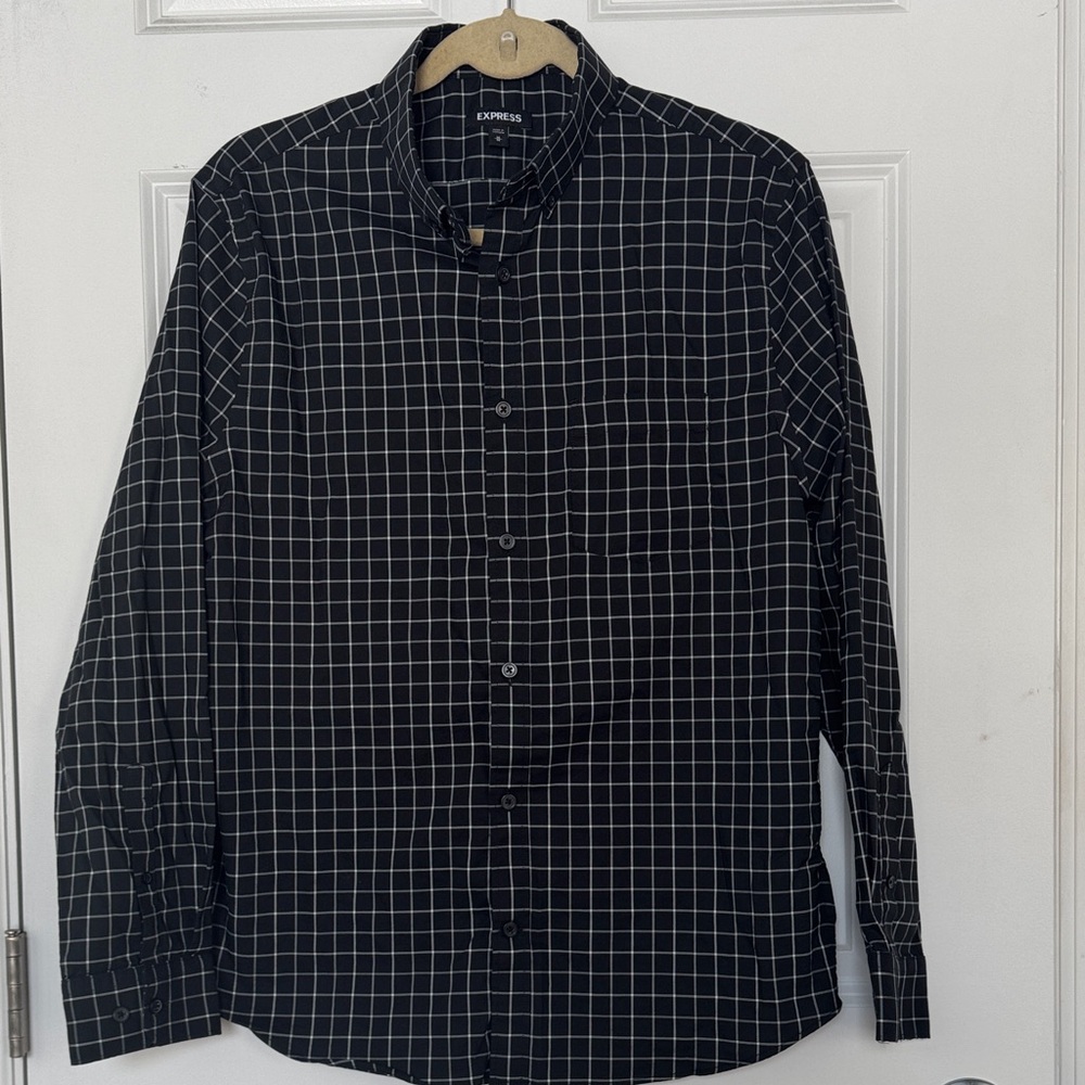Express Men's Windowpane Button-Down Shirt with Front Pocket